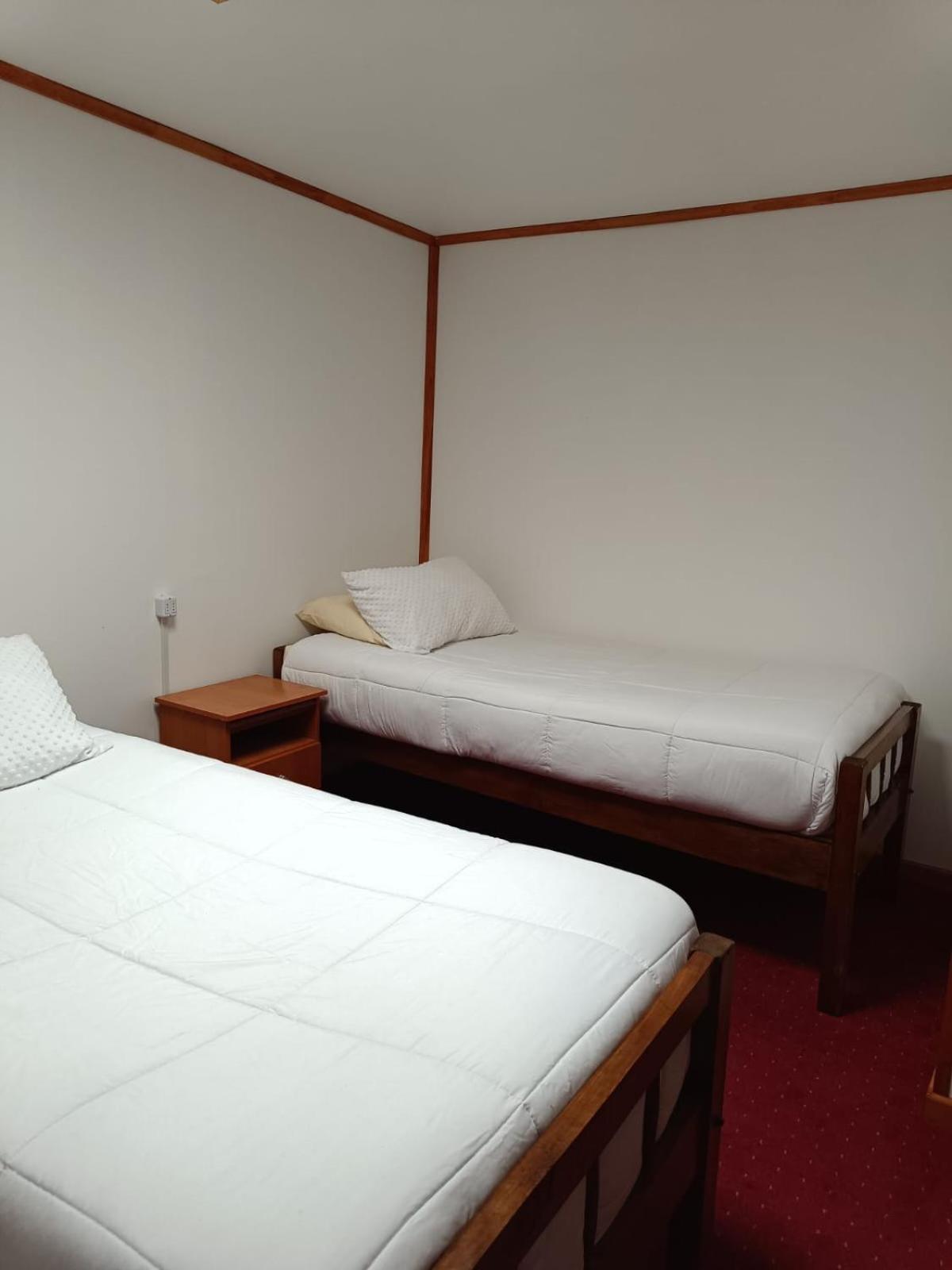 Hostal B&B Coastal Natales Puerto Natales Exterior photo