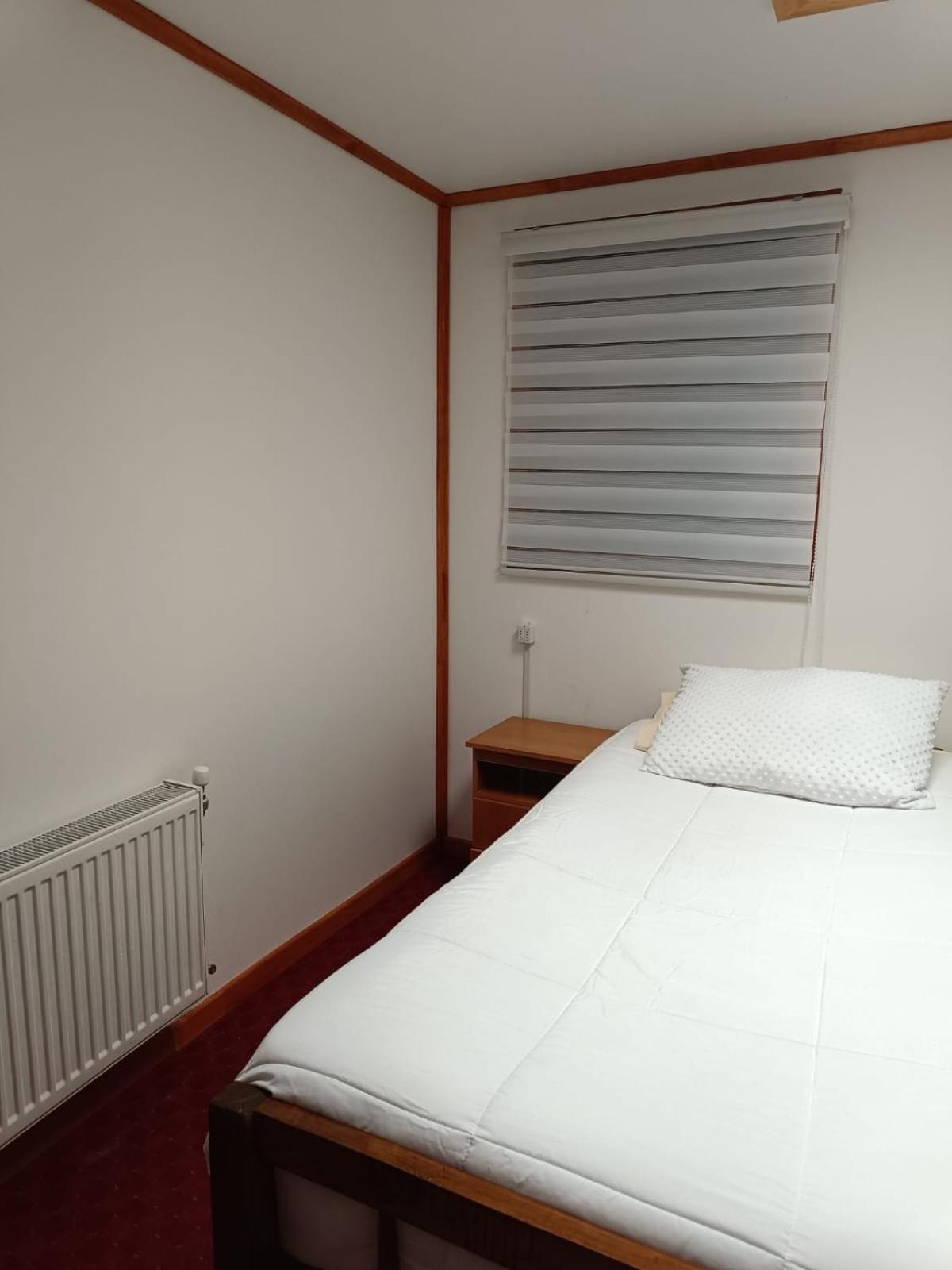Hostal B&B Coastal Natales Puerto Natales Exterior photo